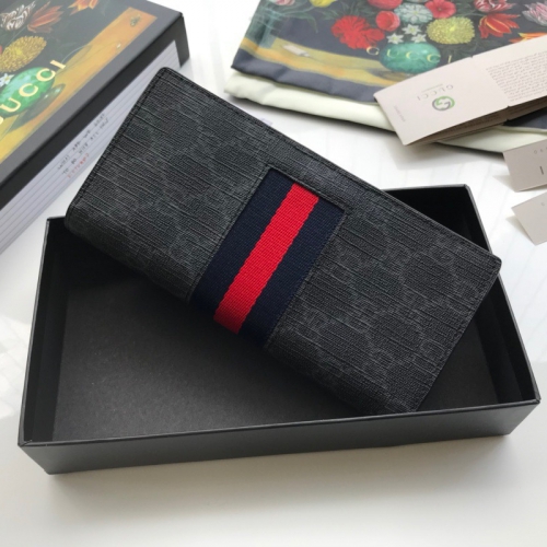 구찌 PVC GG 수프림 장지갑 408836