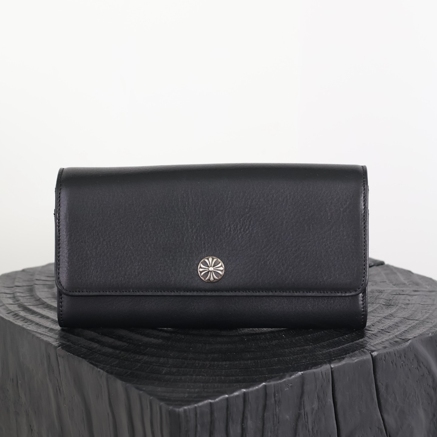 CHROME HEARTS 크롬하츠 플랩 장지갑