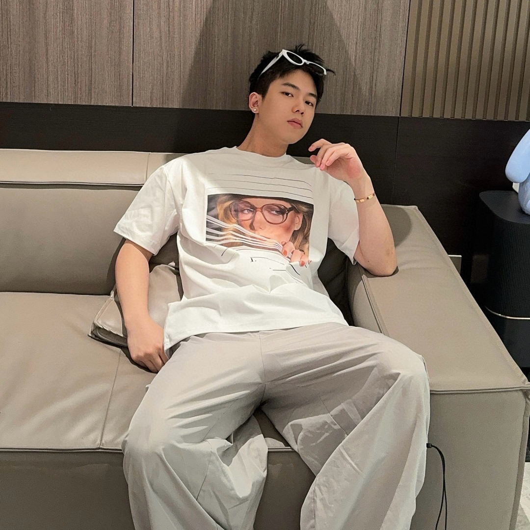 Dior 디올 상의 반팔티 2505021900