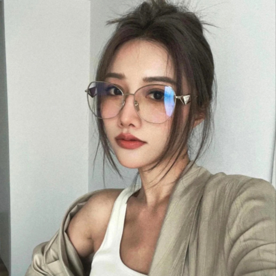 PRADA 프라다 안경 SPR52ZV 105510