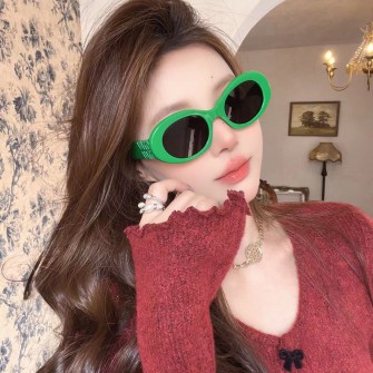 MIUMIU 미우미우 선글라스 OOTD SMU15ws