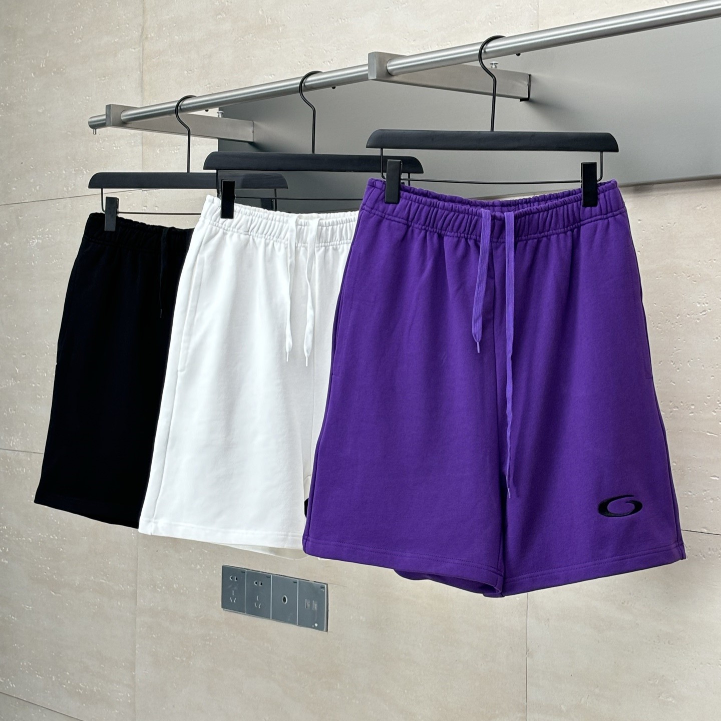 BALENCIAGA 발렌시아가 반바지 #255221953