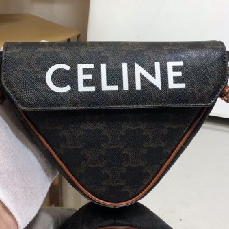 CELINE 셀린느 트라이앵글 백