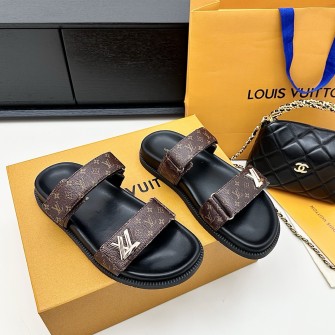 LOUIS VUITTON 루이비통 슬리퍼 2507131538