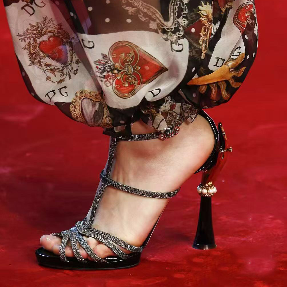 D&G 돌체엔가바나 하이힐 2507141252