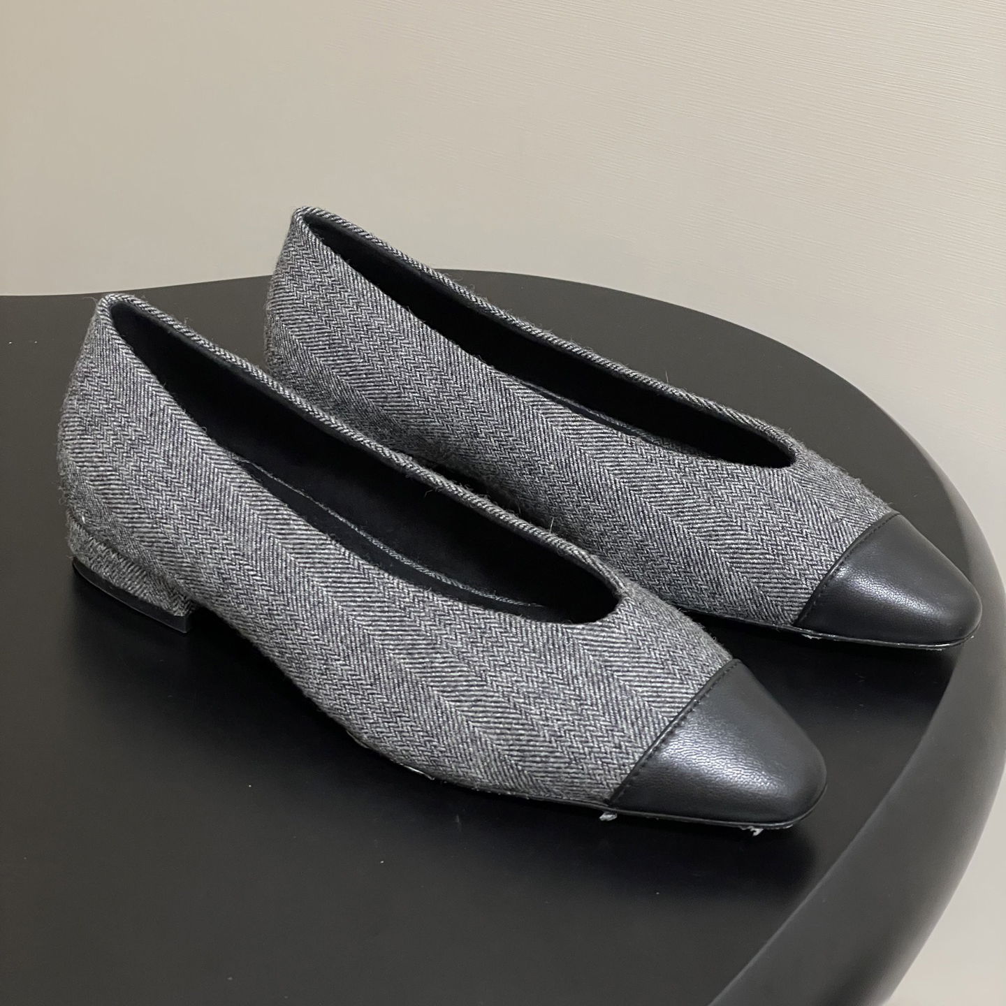 LORO PIANA 로로피아나 Rebecca 아마 양모 뽀족한 발레 플랫슈즈 2507141727