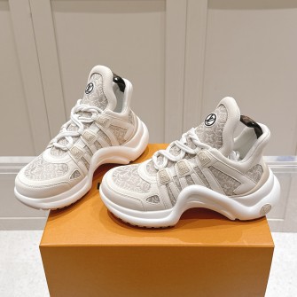 LOUIS VUITTON 루이비통 스니커즈 2507141745