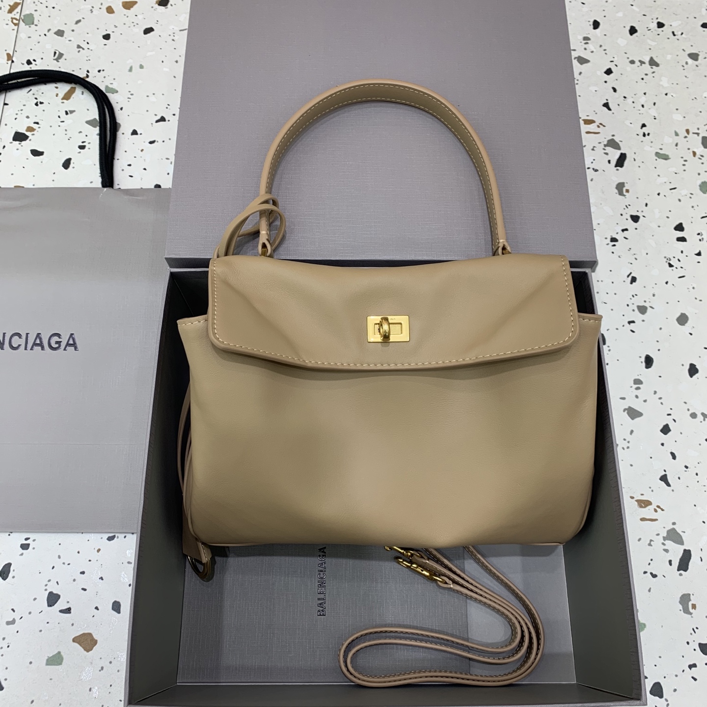 BALENCIAGA 발렌시아가 27cm