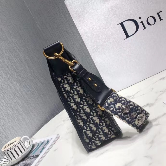 DIOR 디올