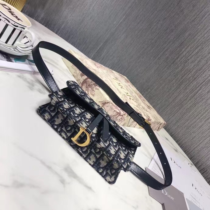 DIOR 디올