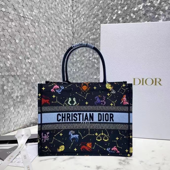 DIOR 디올