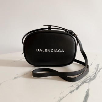 BALENCIAGA/발렌시아가