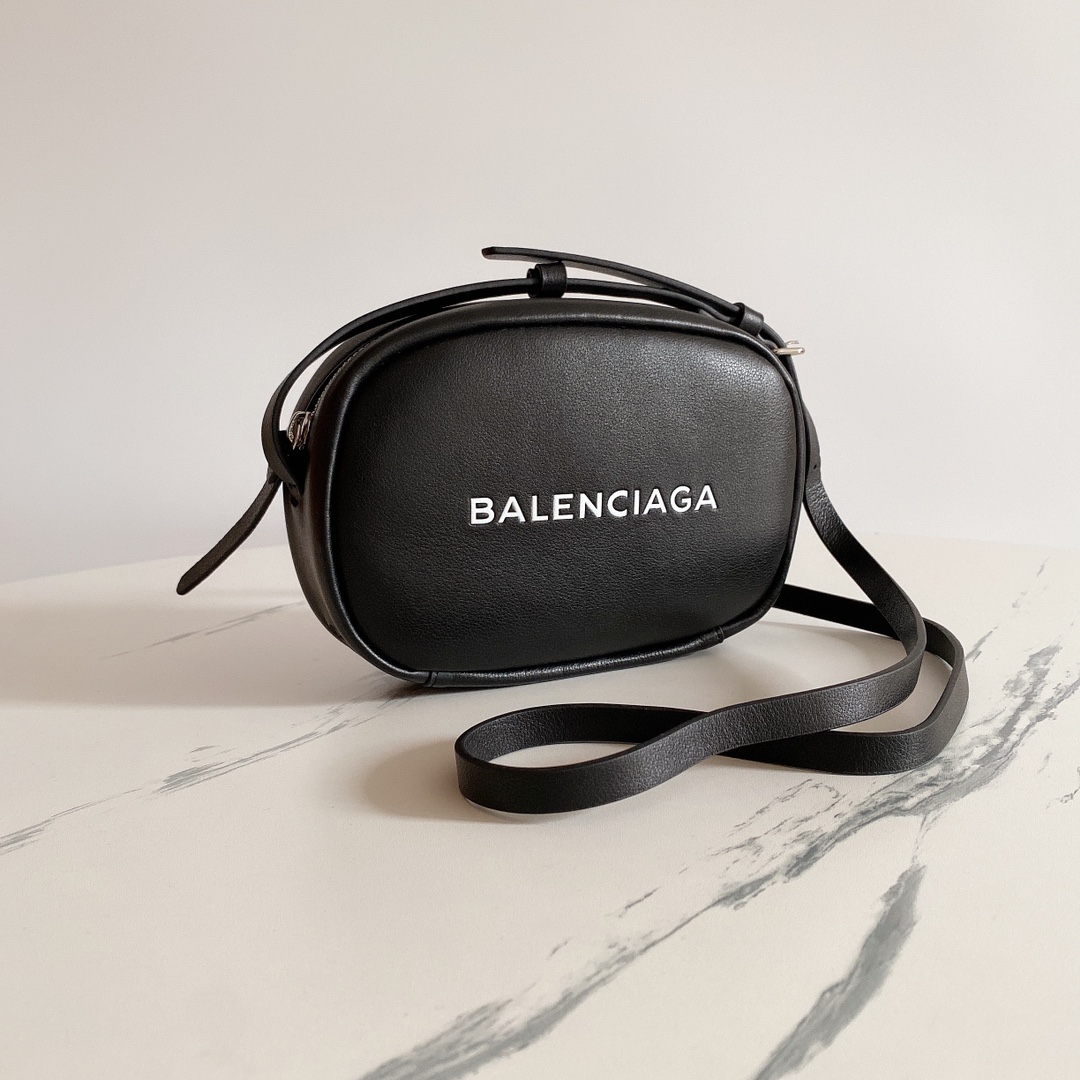BALENCIAGA/발렌시아가