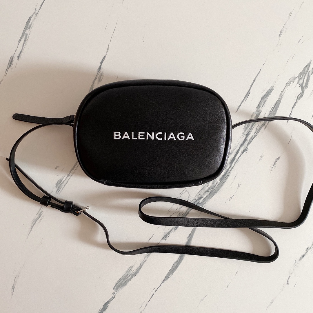 BALENCIAGA/발렌시아가