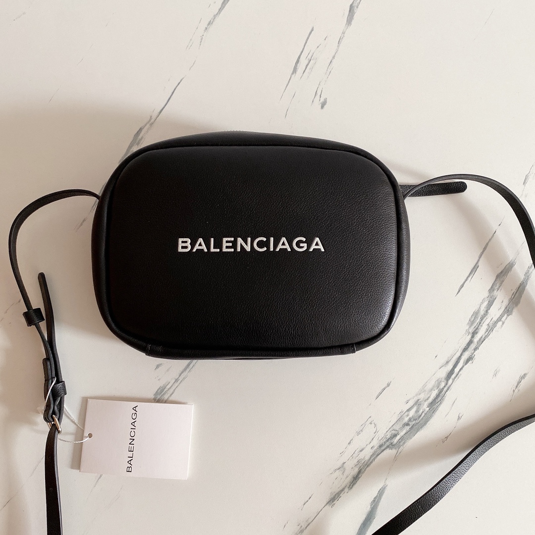 BALENCIAGA/발렌시아가