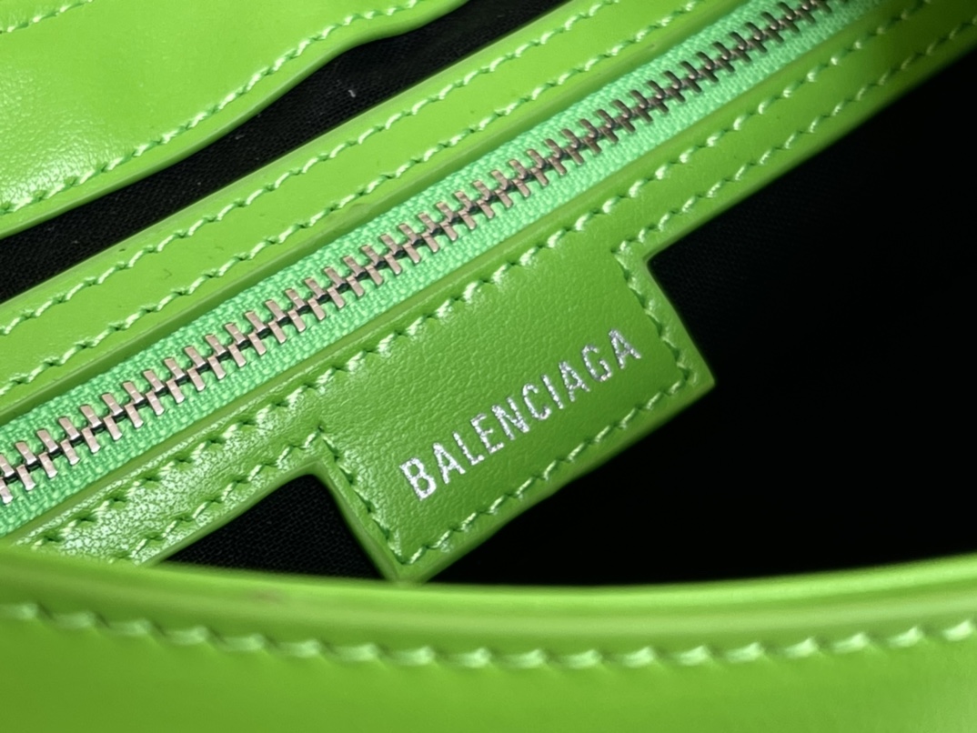 BALENCIAGA/발렌시아가