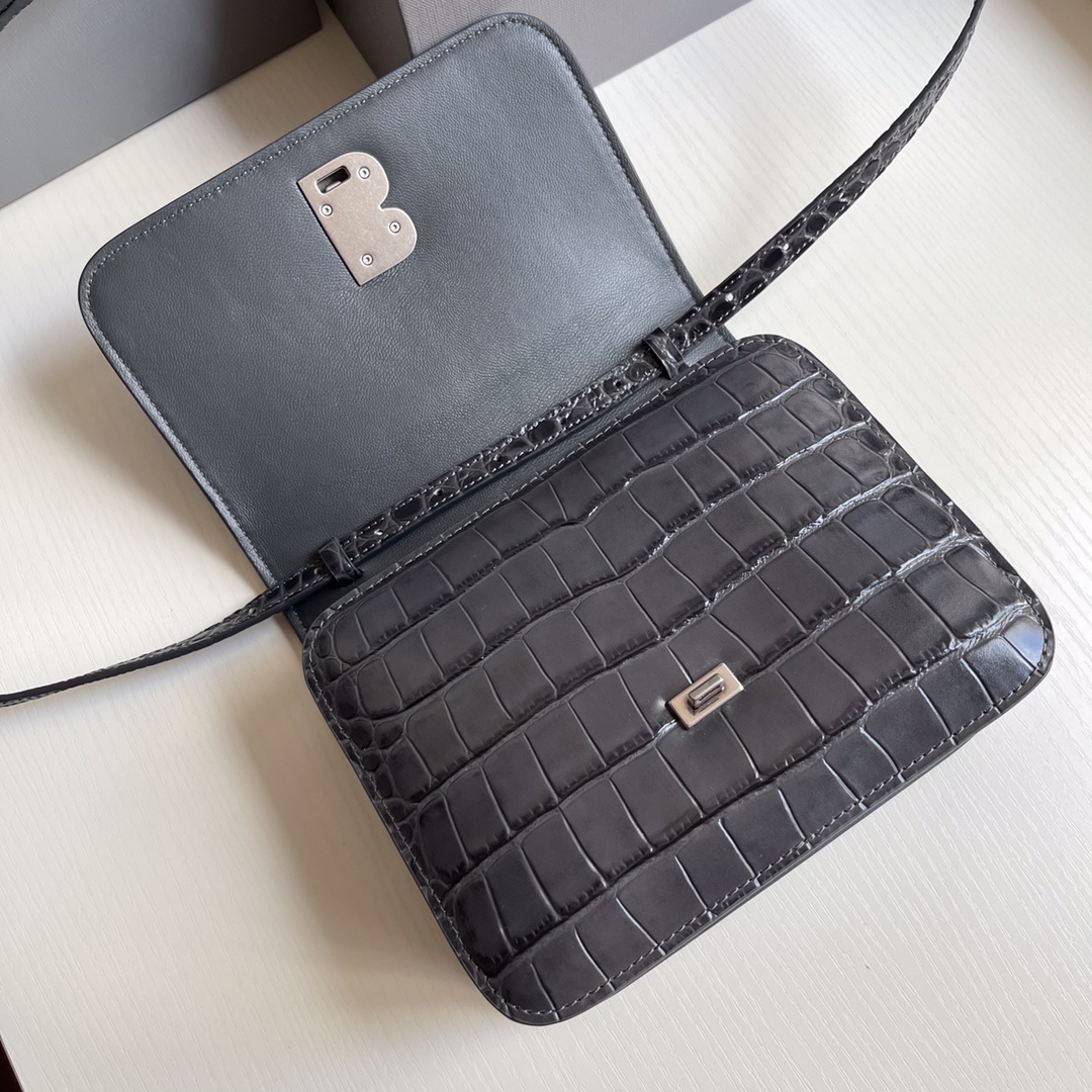 BALENCIAGA/발렌시아가