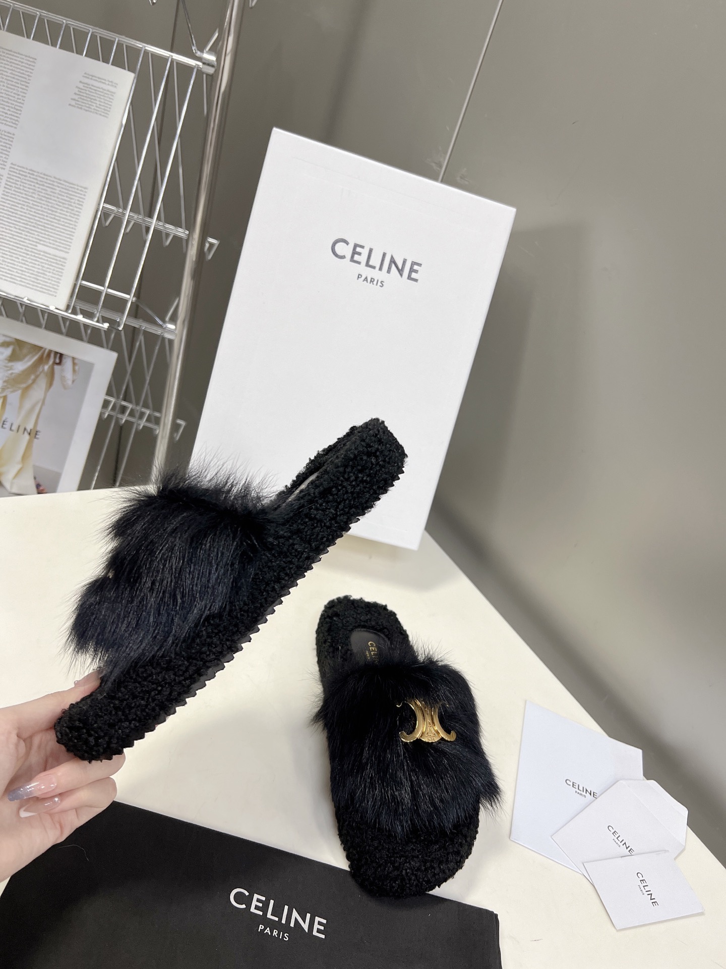 CELINE