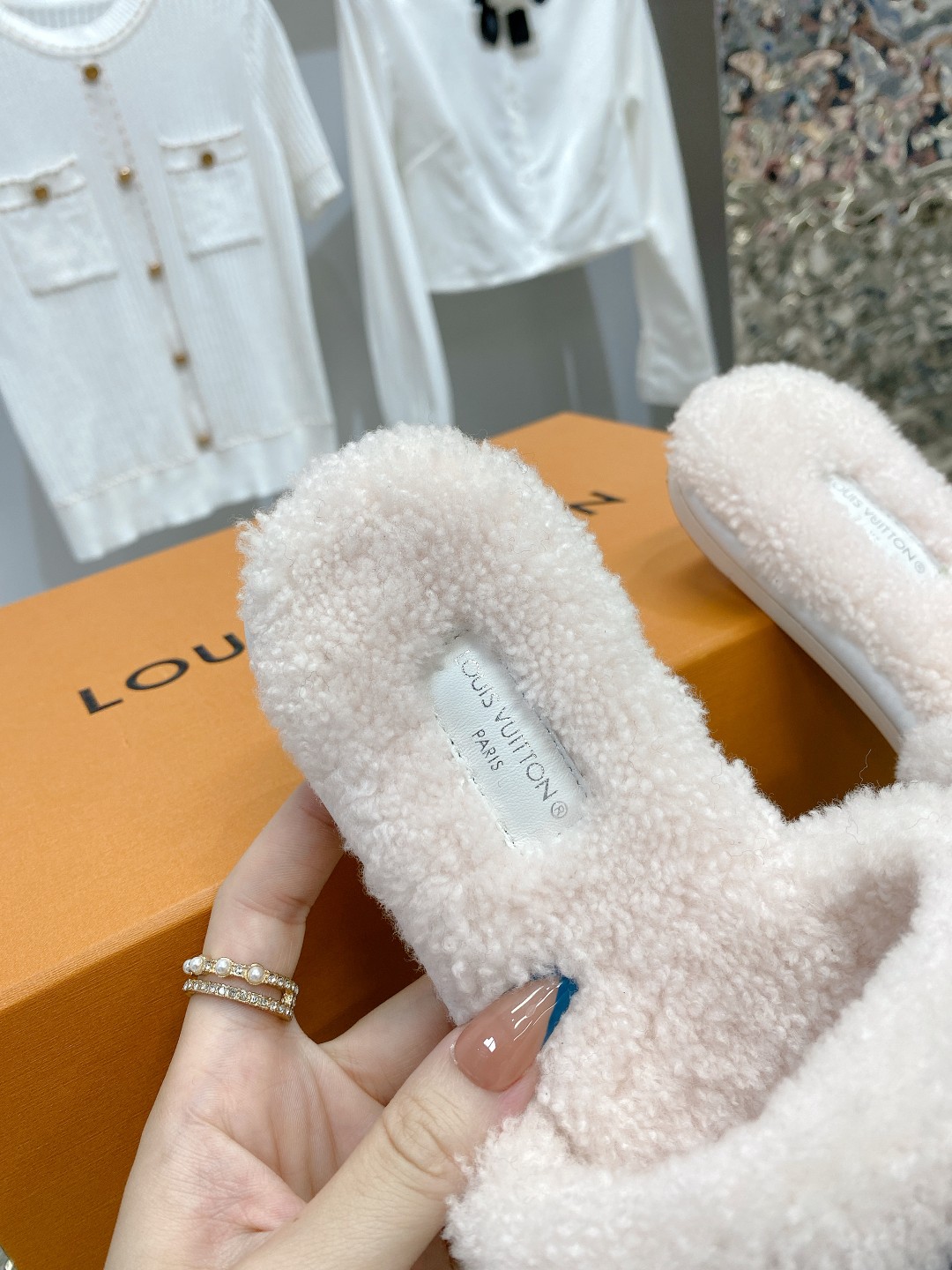 루이비통 [LOUIS VUITTON]