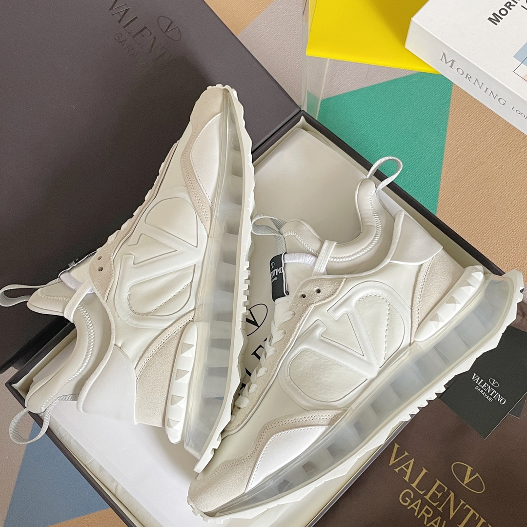 발렌티노 [VALENTINO]