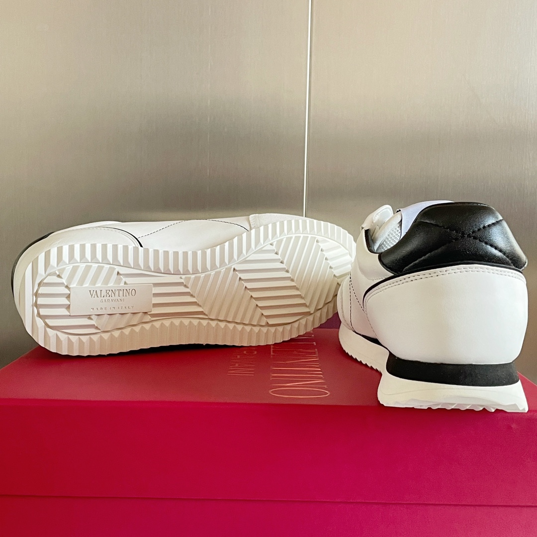 발렌티노 [VALENTINO]