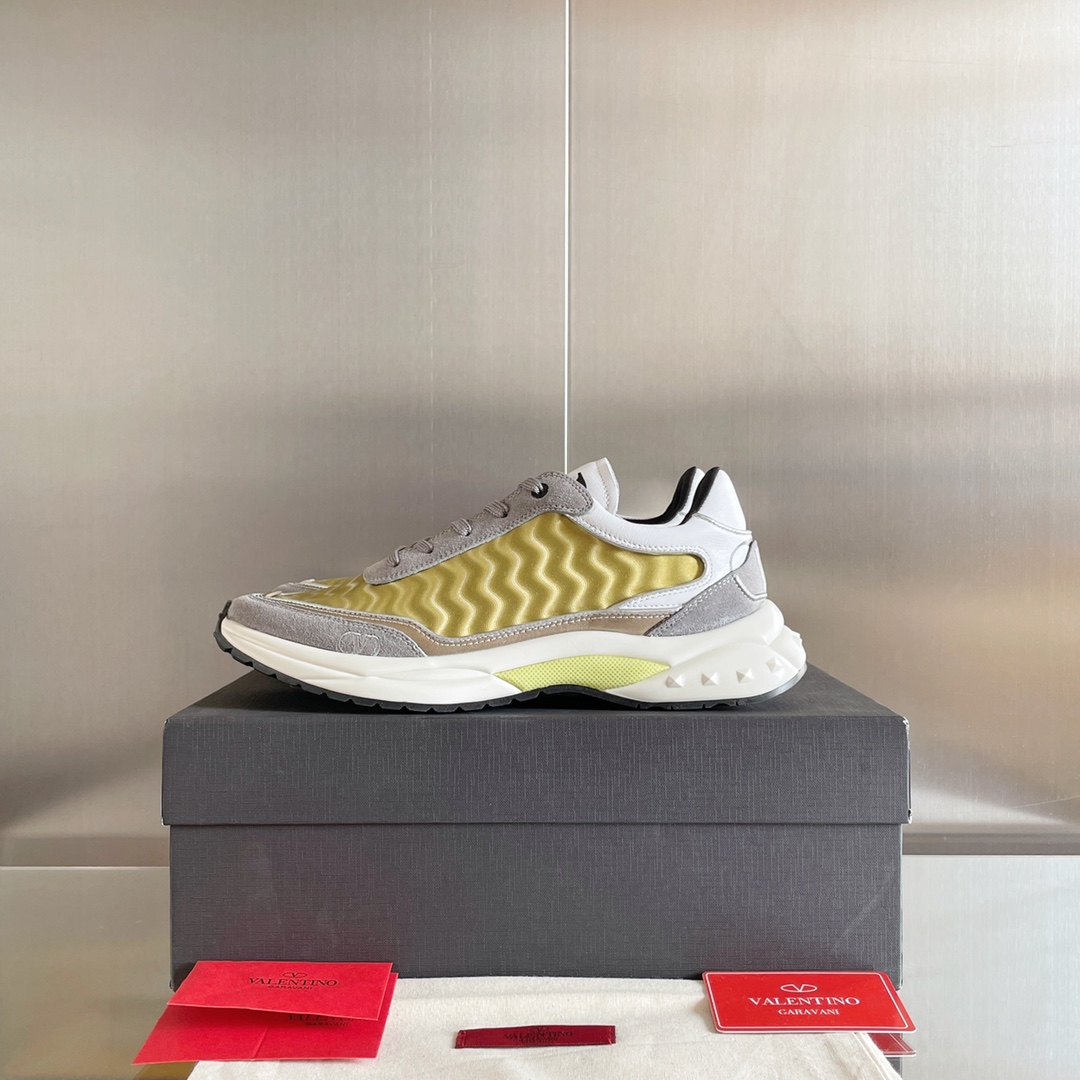 발렌티노 [VALENTINO]