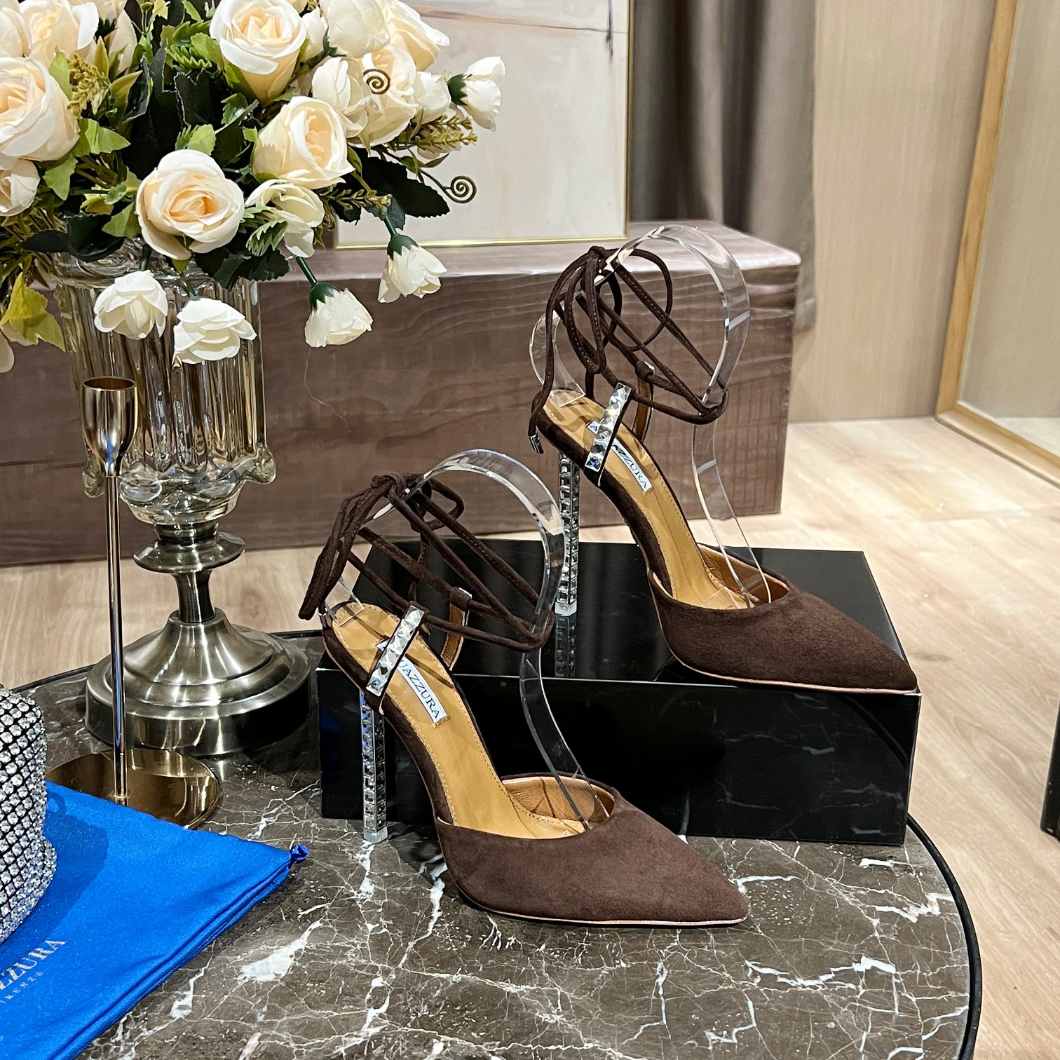 AQUAZZURA