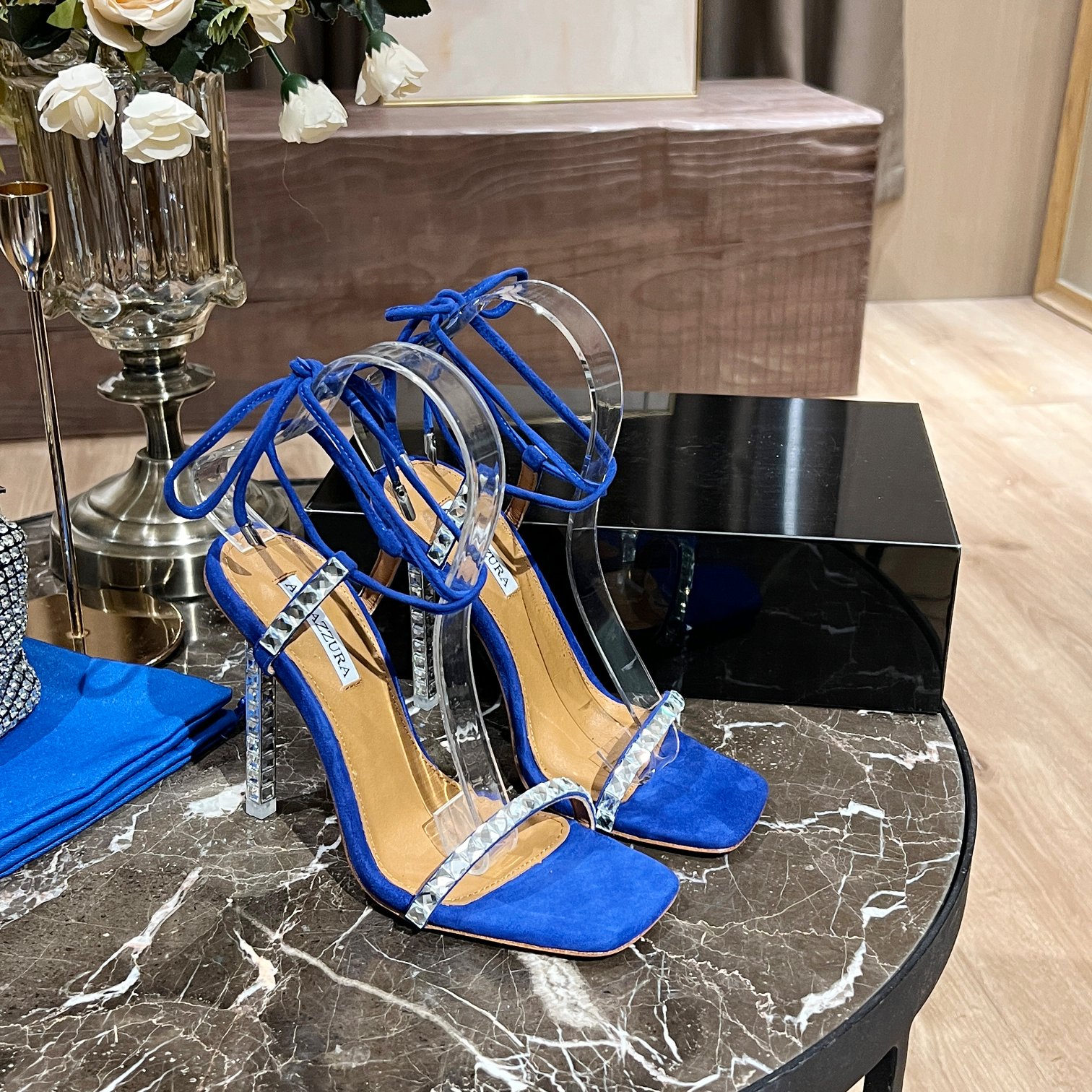 AQUAZZURA