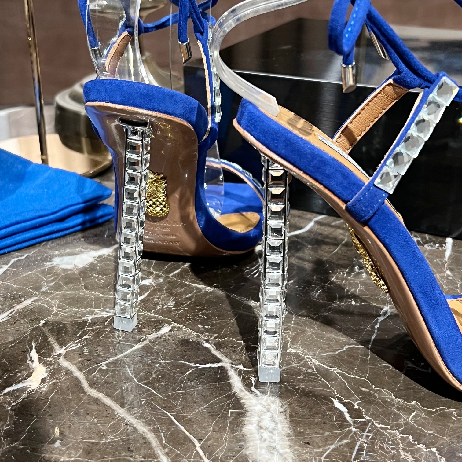 AQUAZZURA