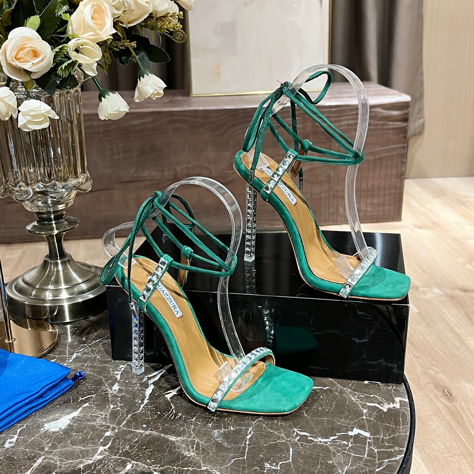 AQUAZZURA