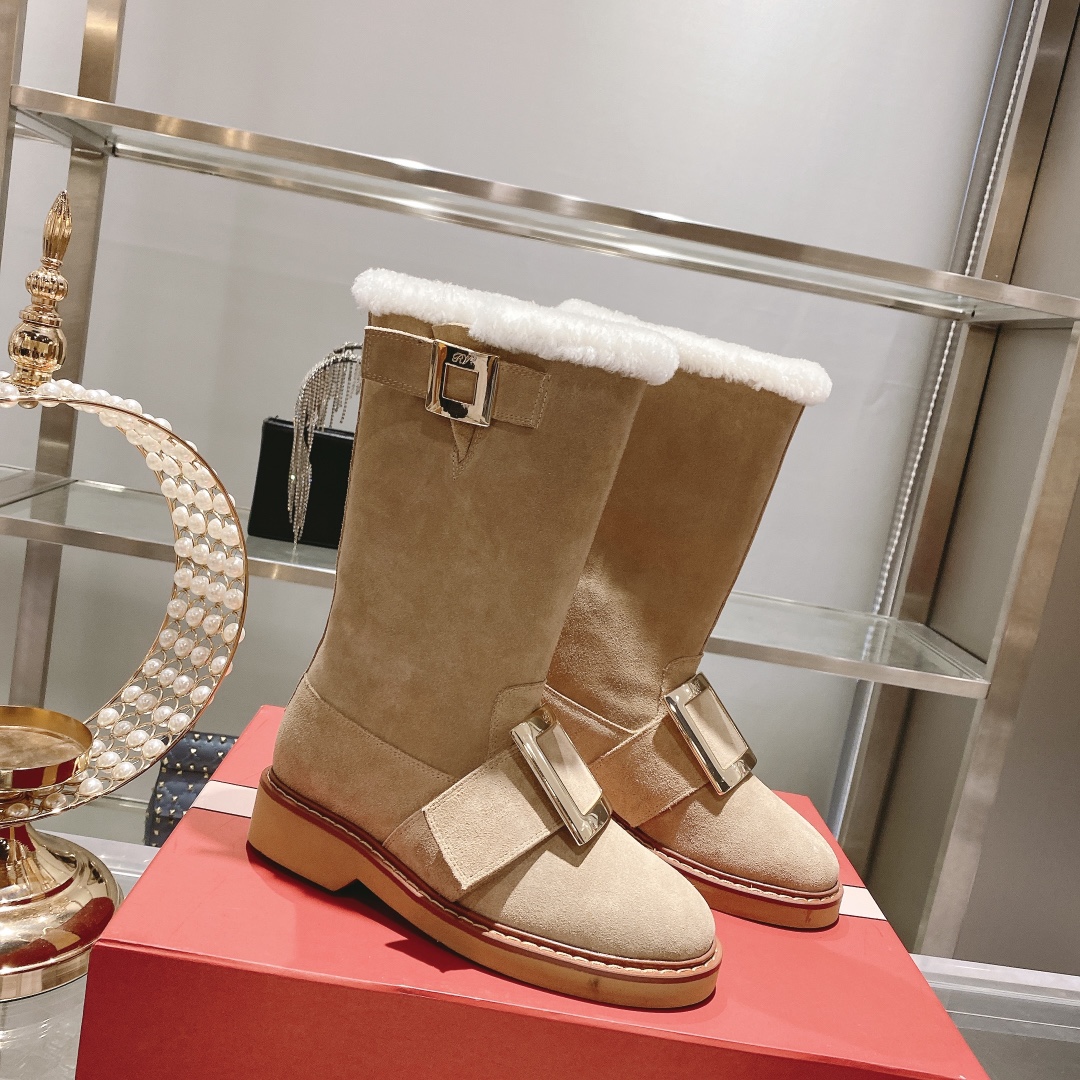 ROGER VIVIER 로저비비에 230110224