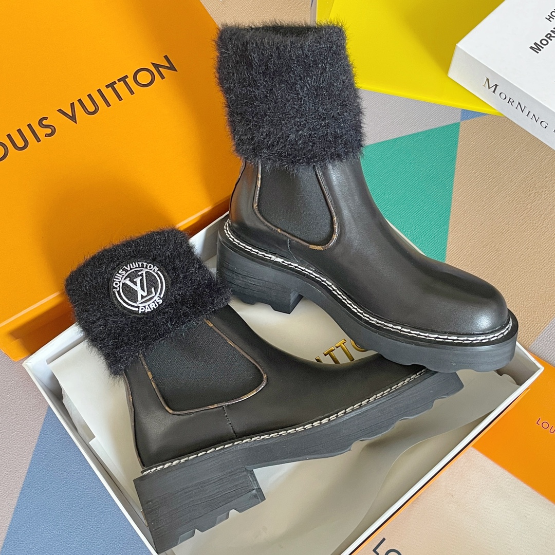 LOUIS VUITTON 루이비통 230110256