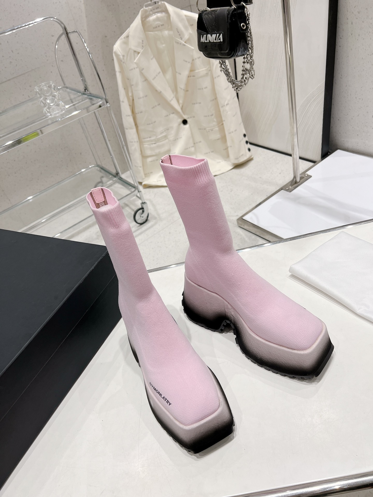 DYMALNOTPY 230110409