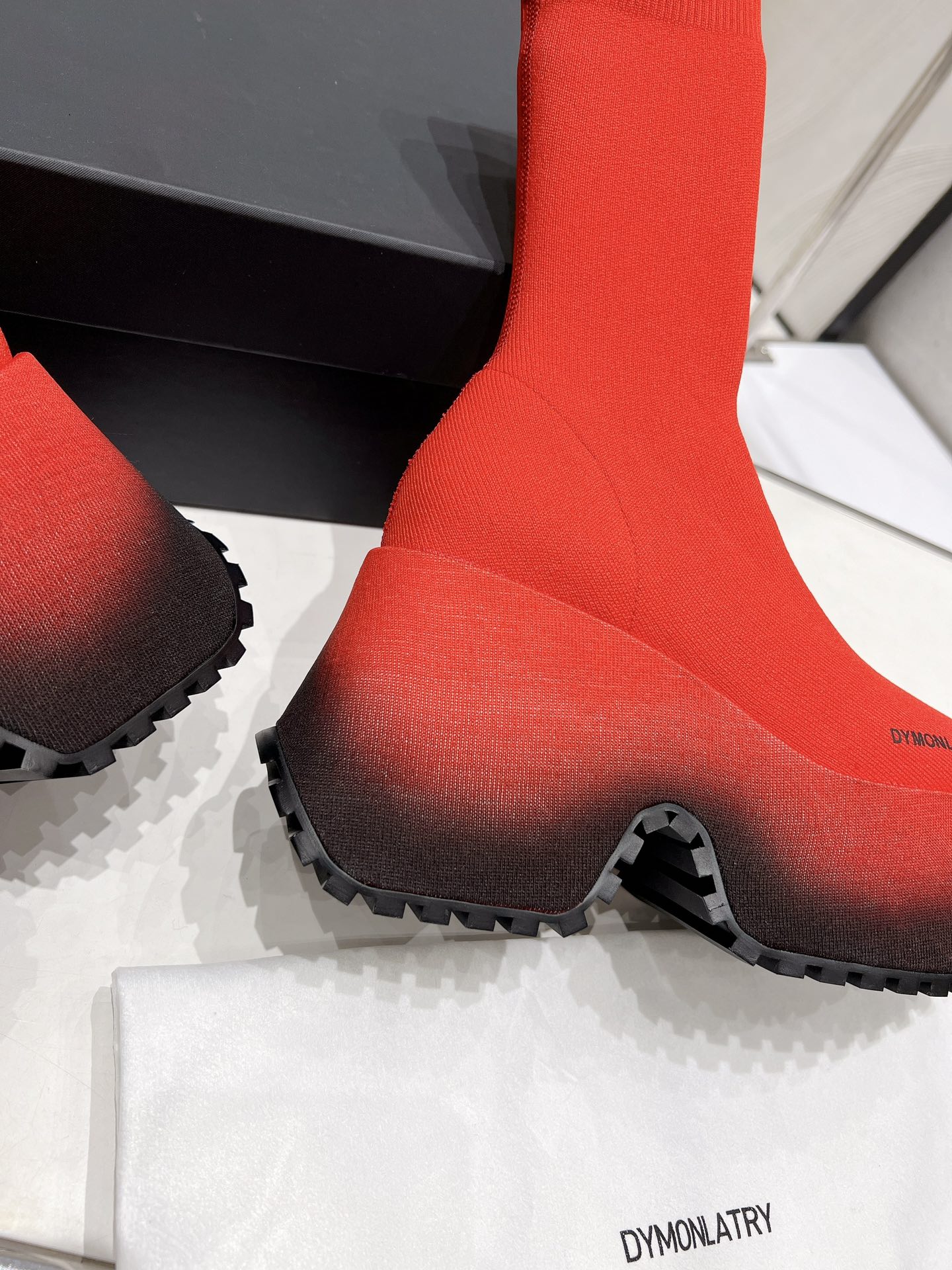 DYMALNOTPY 230110413