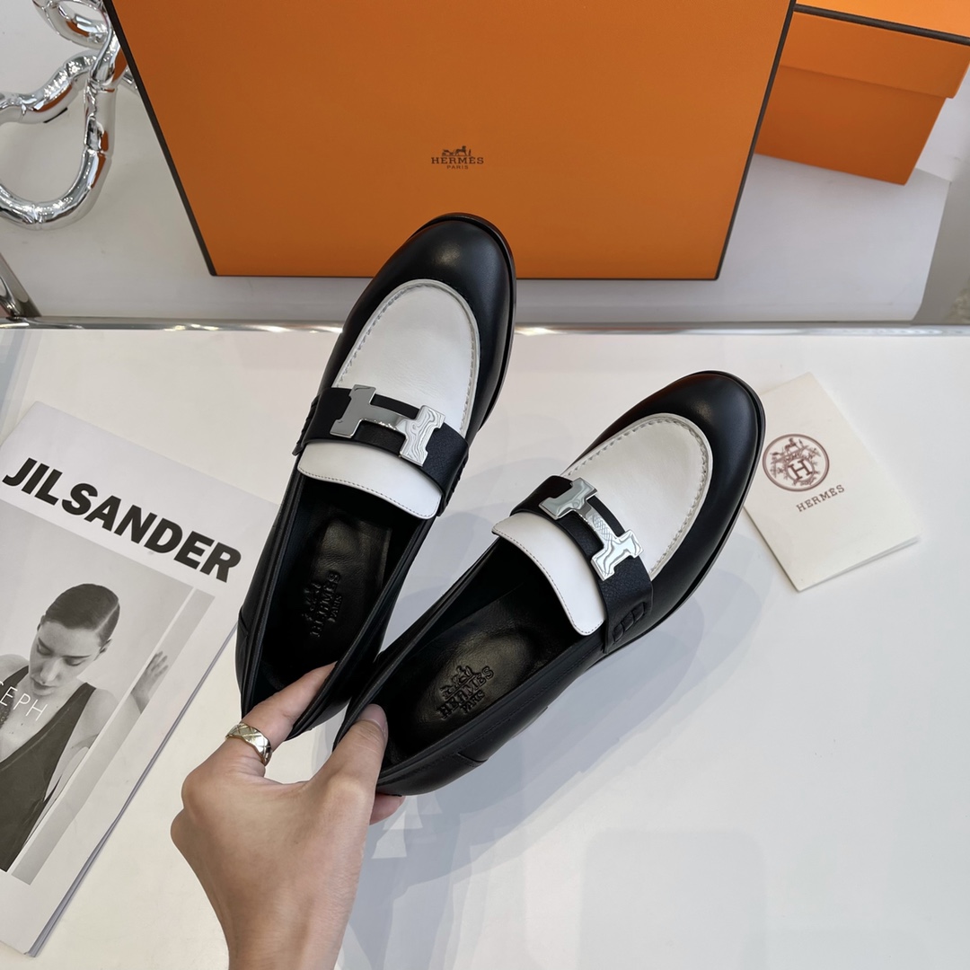 HERMES 에르메스 230110560