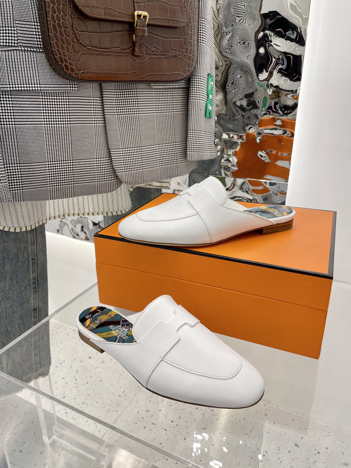 HERMES 에르메스 230110597